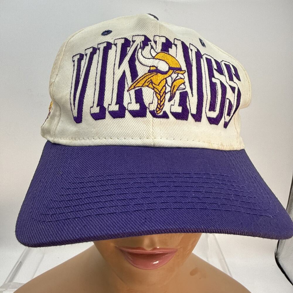 Vintage Minnesota Vikings White AJD Team NFL Hat Cap Snapback MADE IN Korea